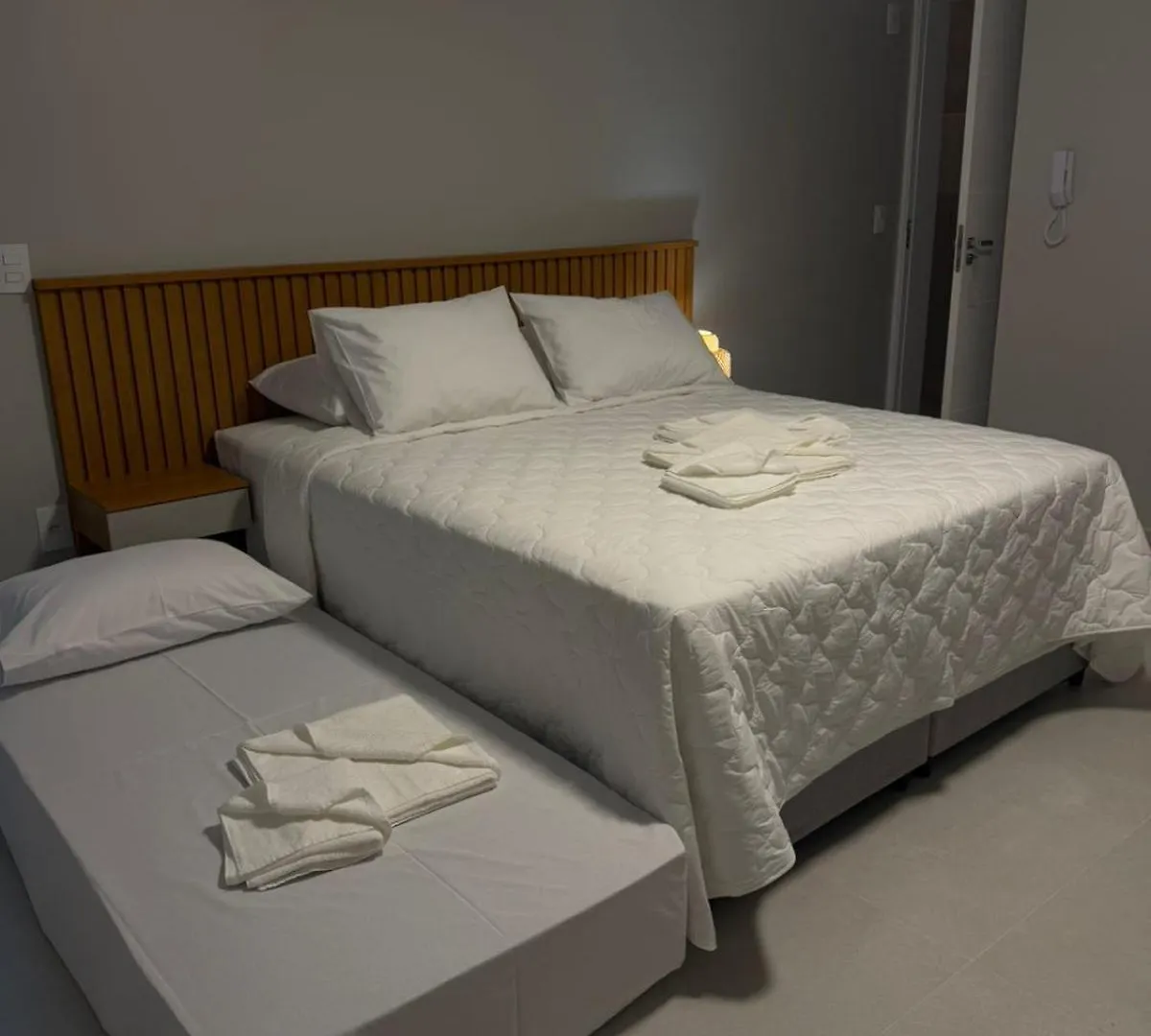 Pousada Aguas De 4 Ilhas Bombinhas Bed & Breakfast